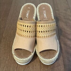 Toms Tan Platform Espadrille Slip-On Wedges